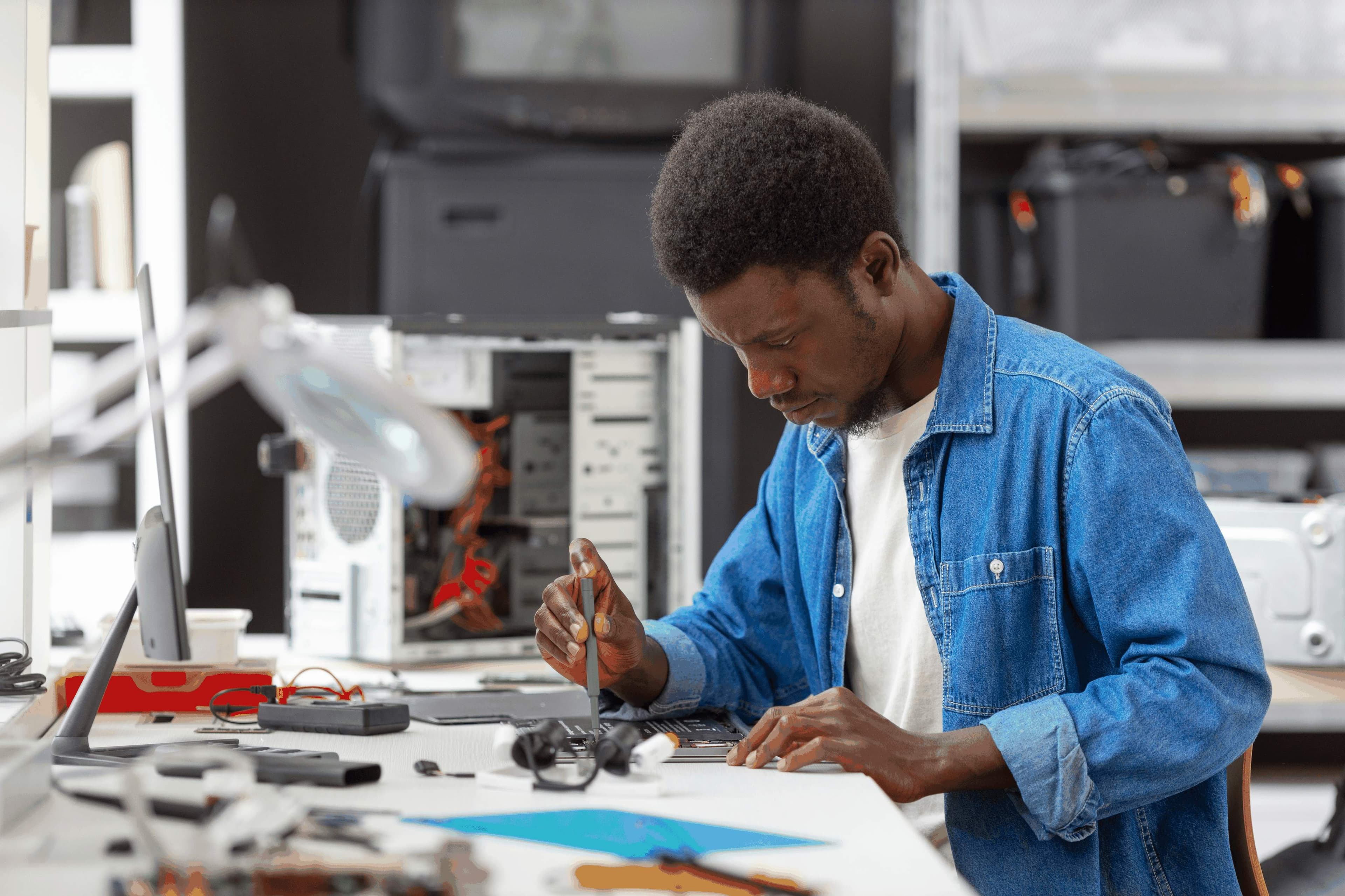 Academy students and hardware repair community